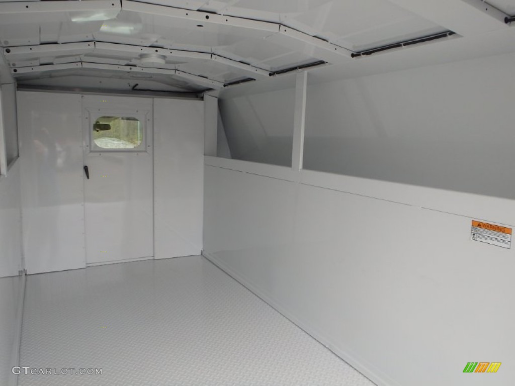 2014 Express Cutaway 3500 Utility Van - Summit White / Medium Pewter photo #12