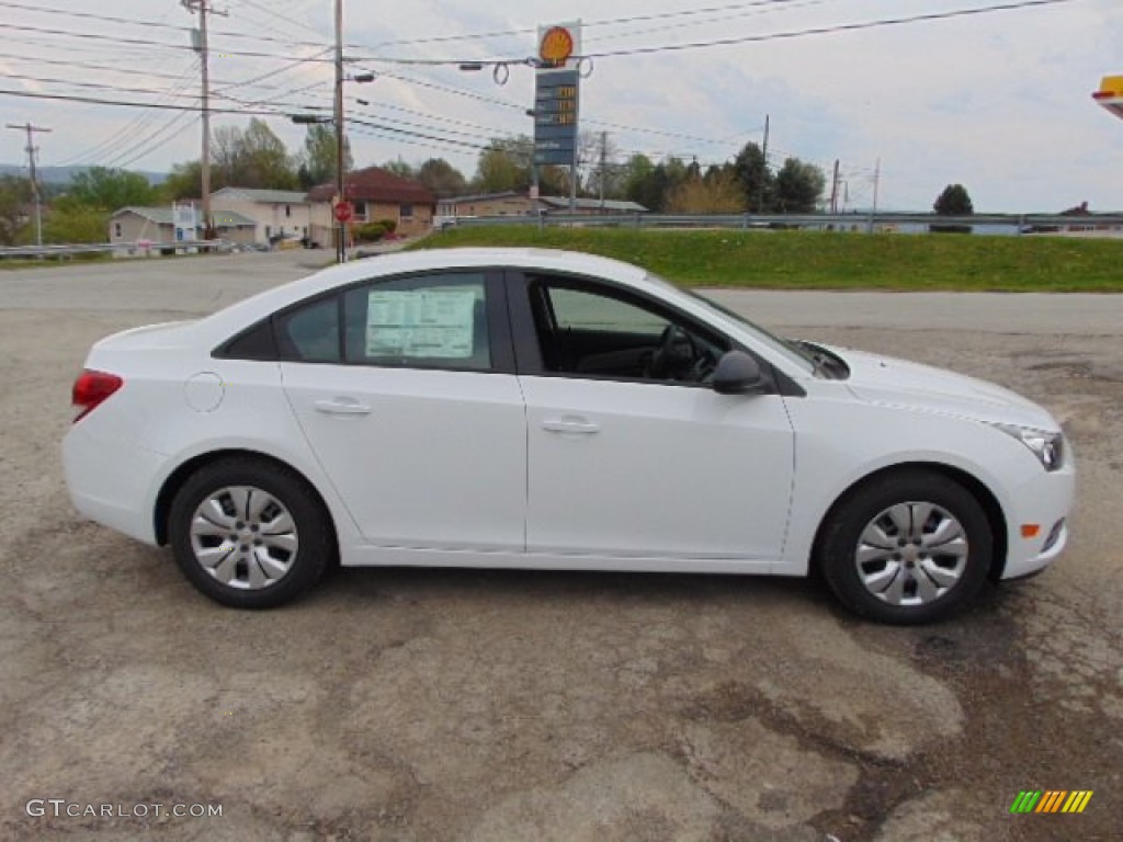 2014 Cruze LS - Summit White / Jet Black/Medium Titanium photo #5