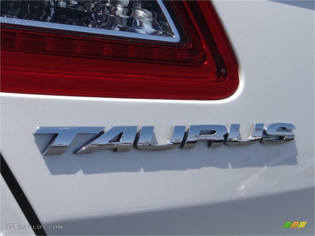 2013 Taurus Limited - White Platinum Tri-Coat / Dune photo #10