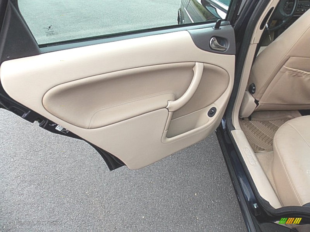 2002 9-3 SE Sedan - Midnight Blue Metallic / Sand Beige photo #10