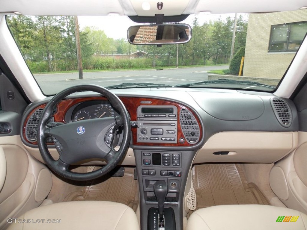 2002 9-3 SE Sedan - Midnight Blue Metallic / Sand Beige photo #19
