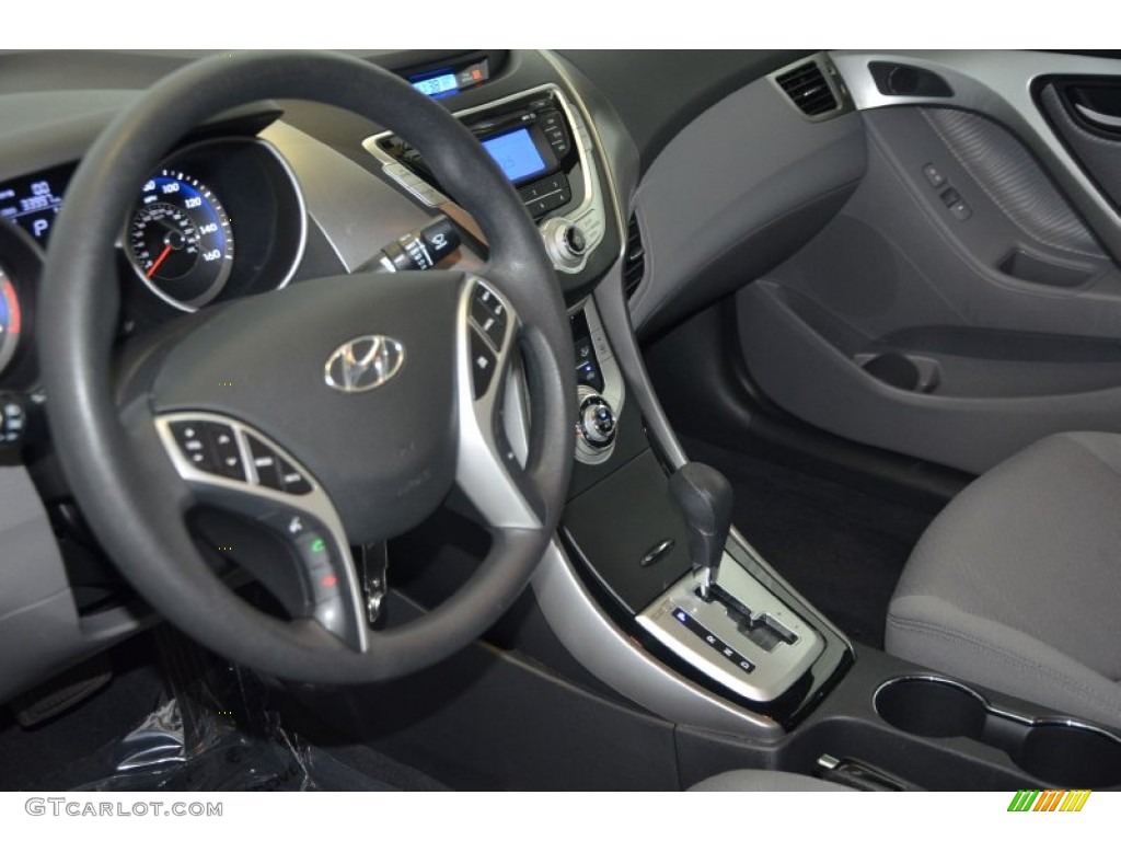2011 Elantra GLS - Titanium Gray Metallic / Gray photo #12