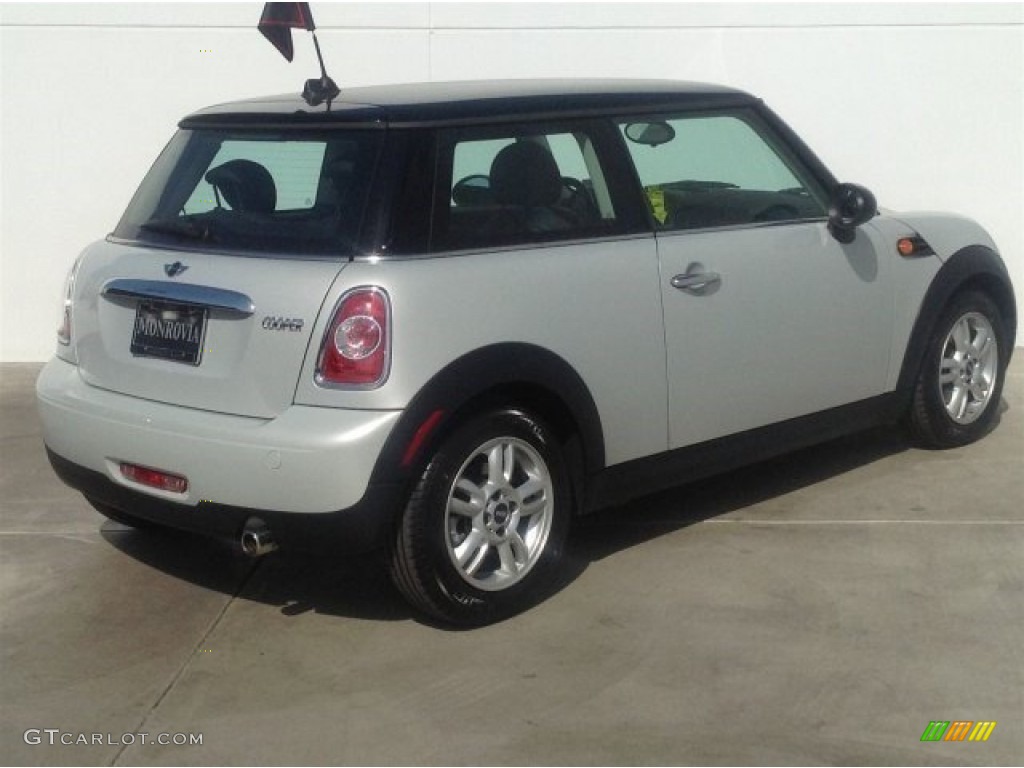 2011 Cooper Hardtop - Sparkling Silver Metallic / Carbon Black photo #3