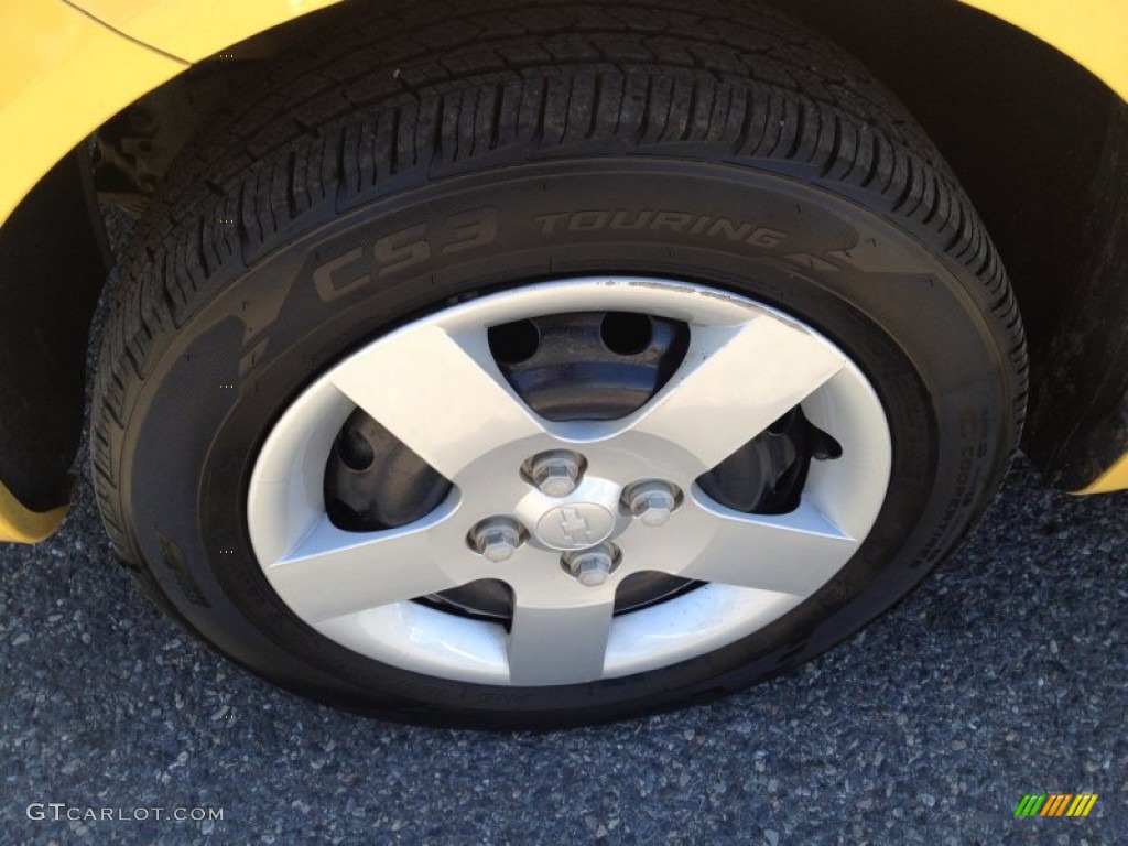 2005 Aveo LS Hatchback - Summer Yellow / Gray photo #3