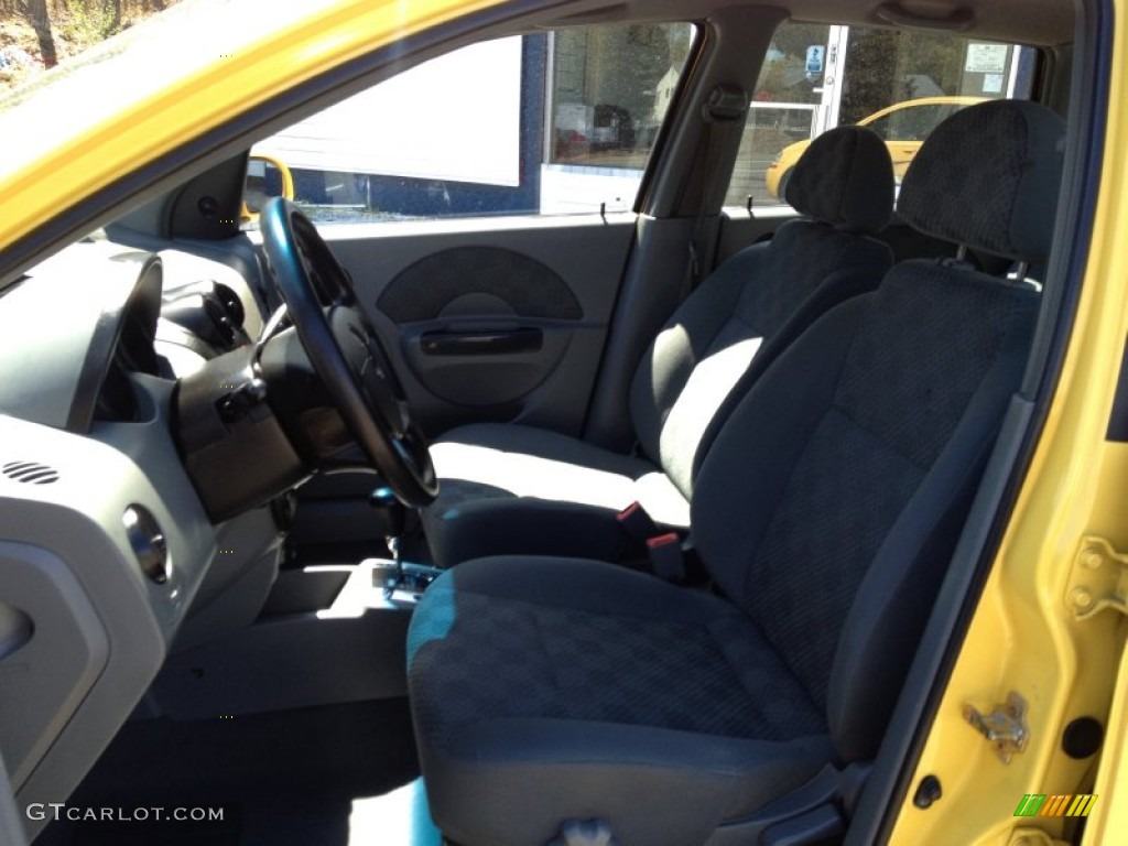 2005 Aveo LS Hatchback - Summer Yellow / Gray photo #24