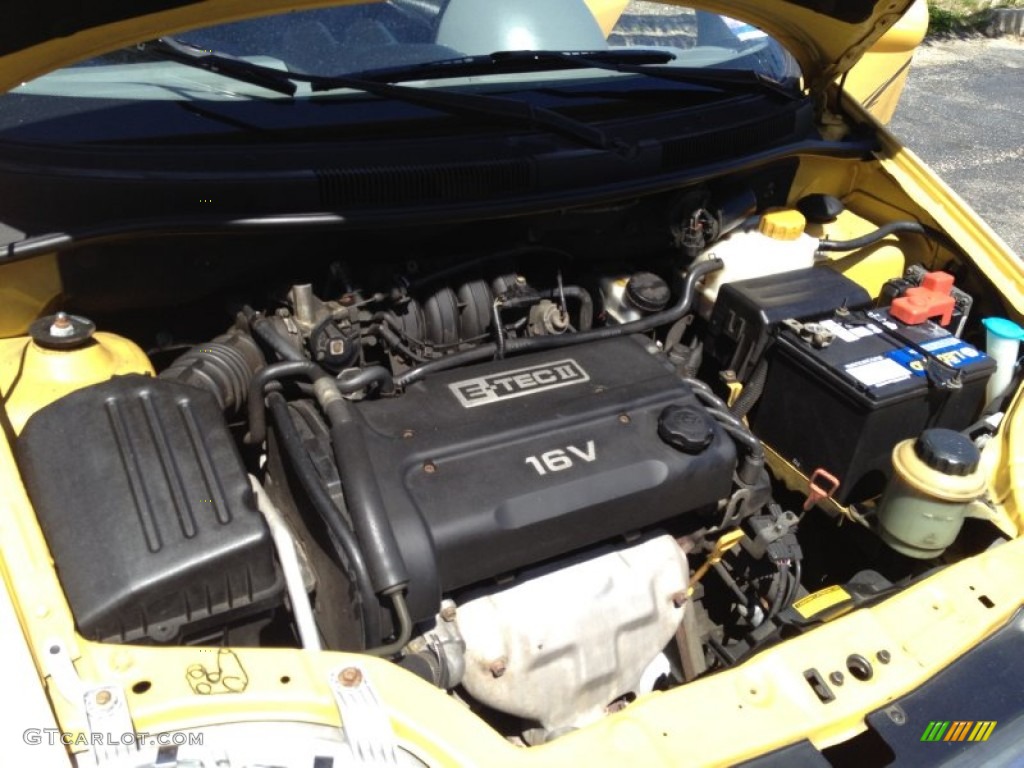 2005 Aveo LS Hatchback - Summer Yellow / Gray photo #31