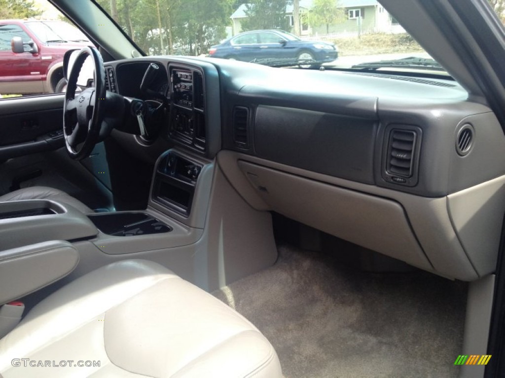 2003 Suburban 1500 LT 4x4 - Dark Gray Metallic / Gray/Dark Charcoal photo #10