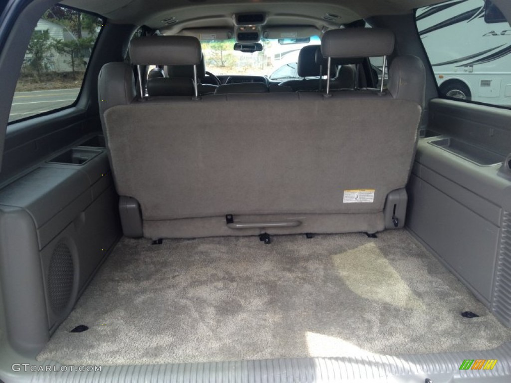 2003 Suburban 1500 LT 4x4 - Dark Gray Metallic / Gray/Dark Charcoal photo #17