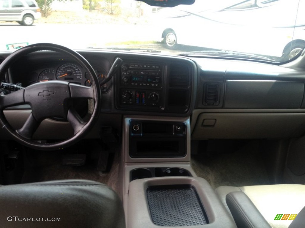 2003 Suburban 1500 LT 4x4 - Dark Gray Metallic / Gray/Dark Charcoal photo #23