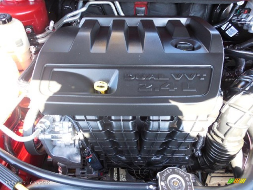 2010 Chrysler Sebring Touring Sedan Engine Photos