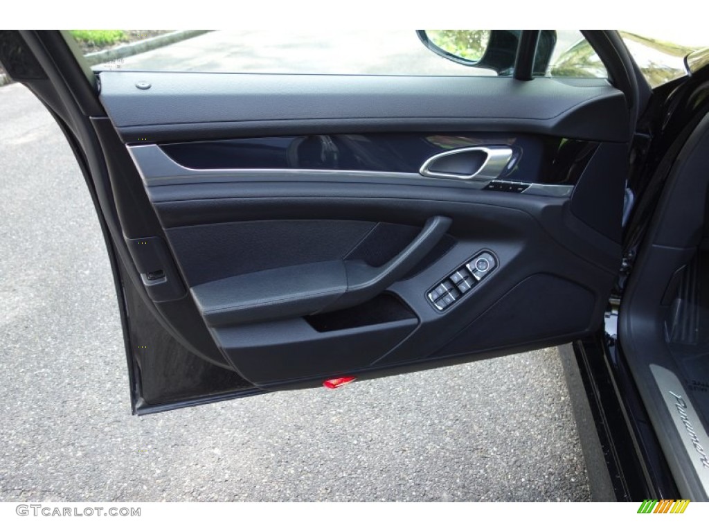 2011 Porsche Panamera 4 Black Door Panel Photo #93393370
