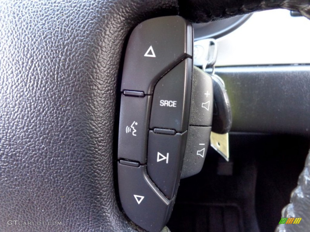 2006 Chevrolet Monte Carlo LT Controls Photos