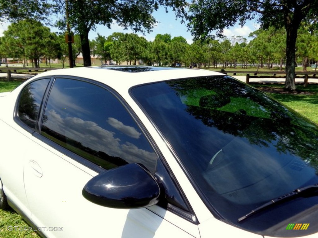 2006 Monte Carlo LT - White / Ebony photo #27