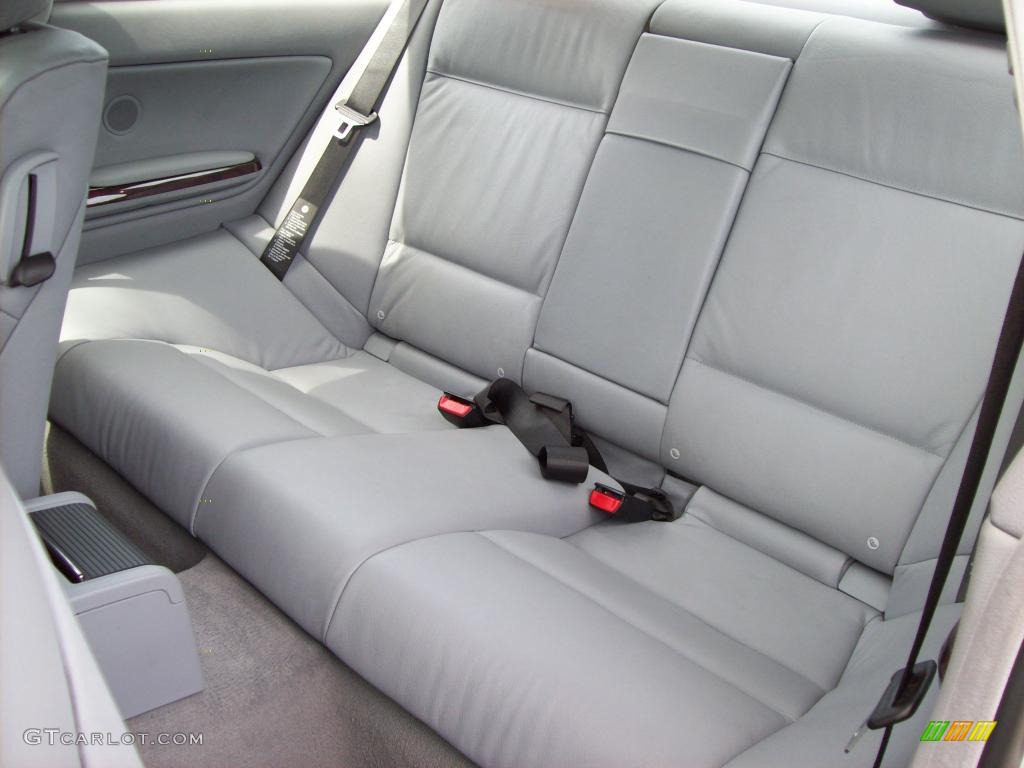 2005 3 Series 325i Coupe - Alpine White / Grey photo #10
