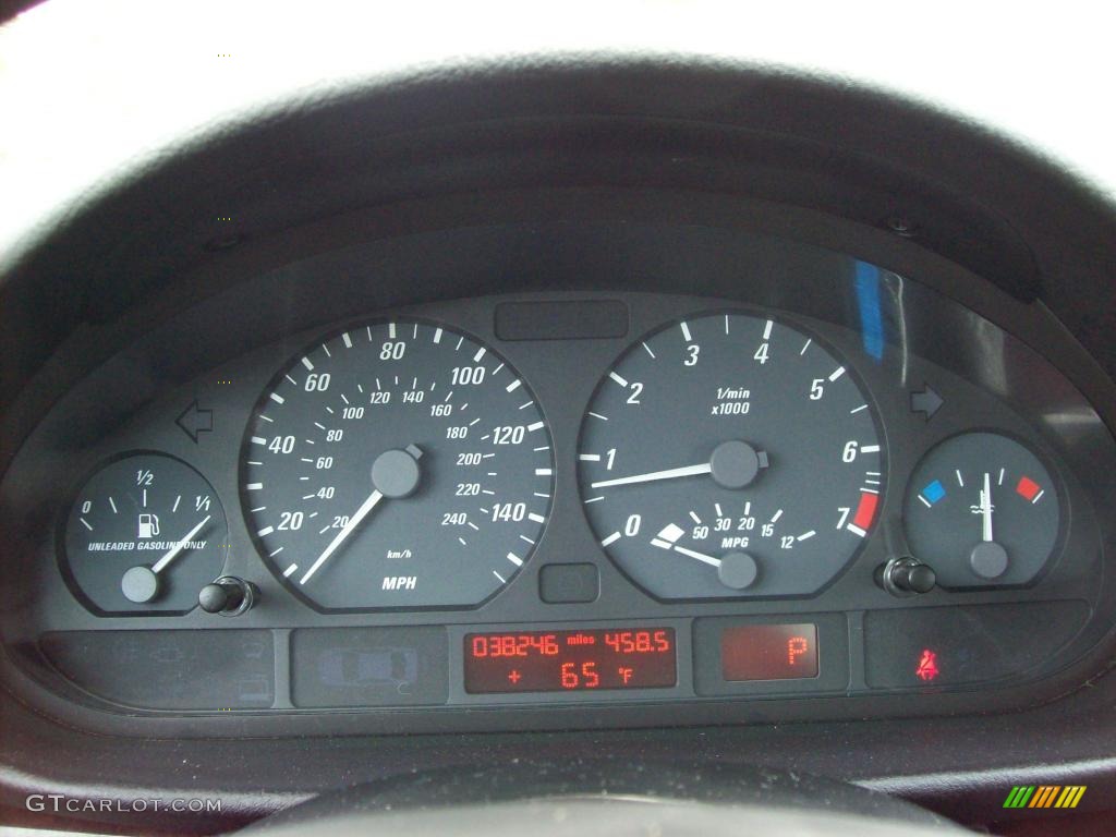 2005 3 Series 325i Coupe - Alpine White / Grey photo #16