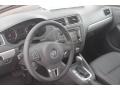 Reflex Silver Metallic - Jetta SE Sedan Photo No. 9