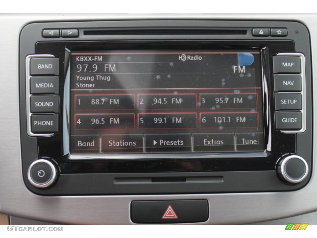 2014 Volkswagen CC V6 Executive 4Motion Audio System Photos