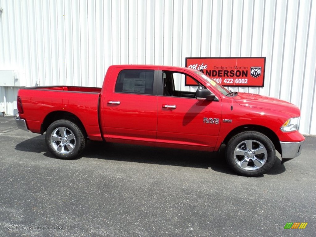 2014 1500 SLT Crew Cab 4x4 - Flame Red / Black/Diesel Gray photo #2