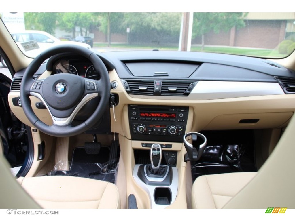 2014 BMW X1 xDrive28i Beige Dashboard Photo #93417548