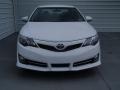 2014 Super White Toyota Camry SE  photo #8