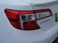 2014 Super White Toyota Camry SE  photo #13