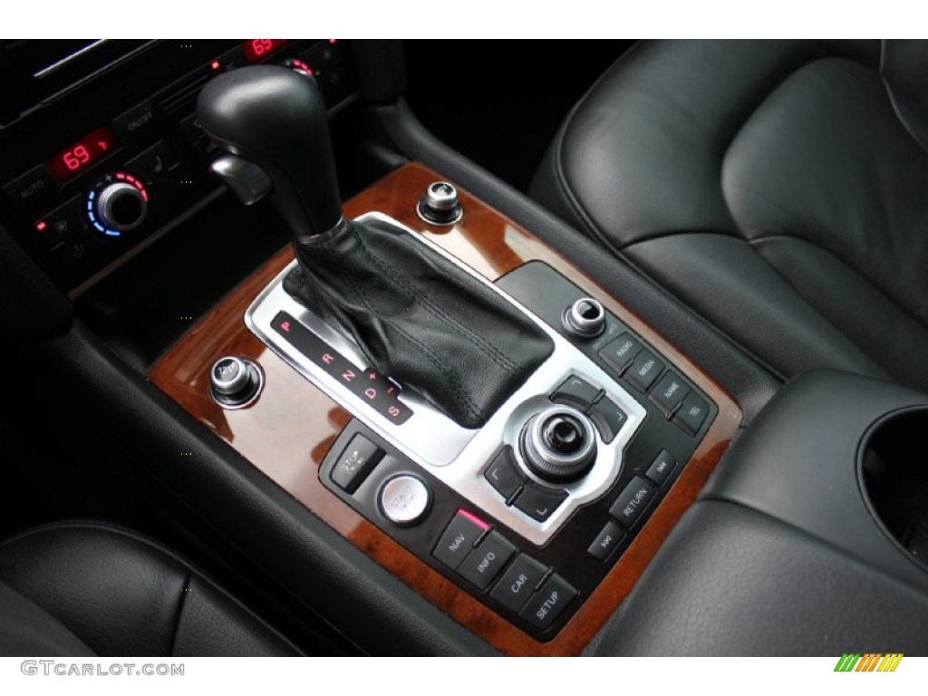 2010 Audi Q7 4.2 Prestige quattro Transmission Photos