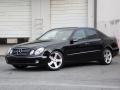 Black - E 320 Sedan Photo No. 4