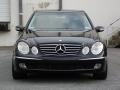Black - E 320 Sedan Photo No. 9