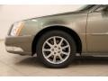 2010 Cadillac DTS Luxury Wheel and Tire Photo