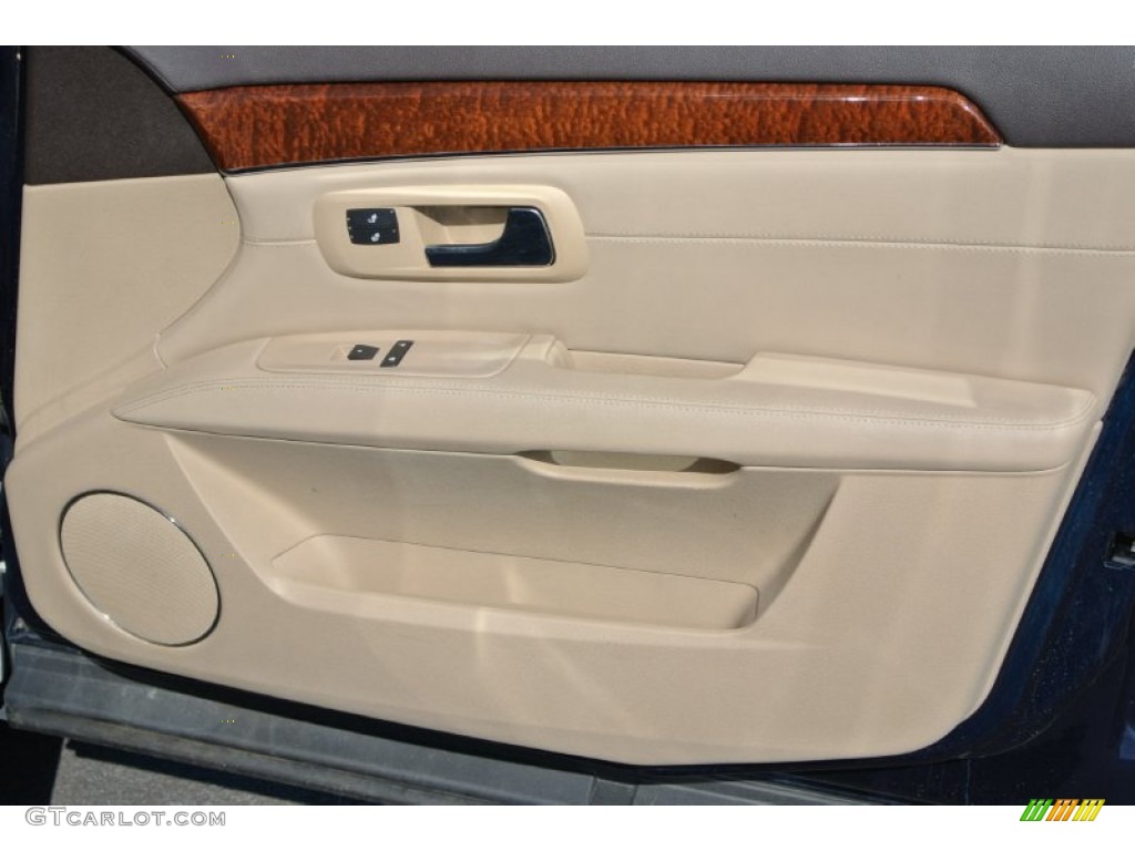 2007 Cadillac SRX V6 Cashmere Door Panel Photo #93425411