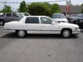 1996 White Cadillac DeVille Sedan  photo #3