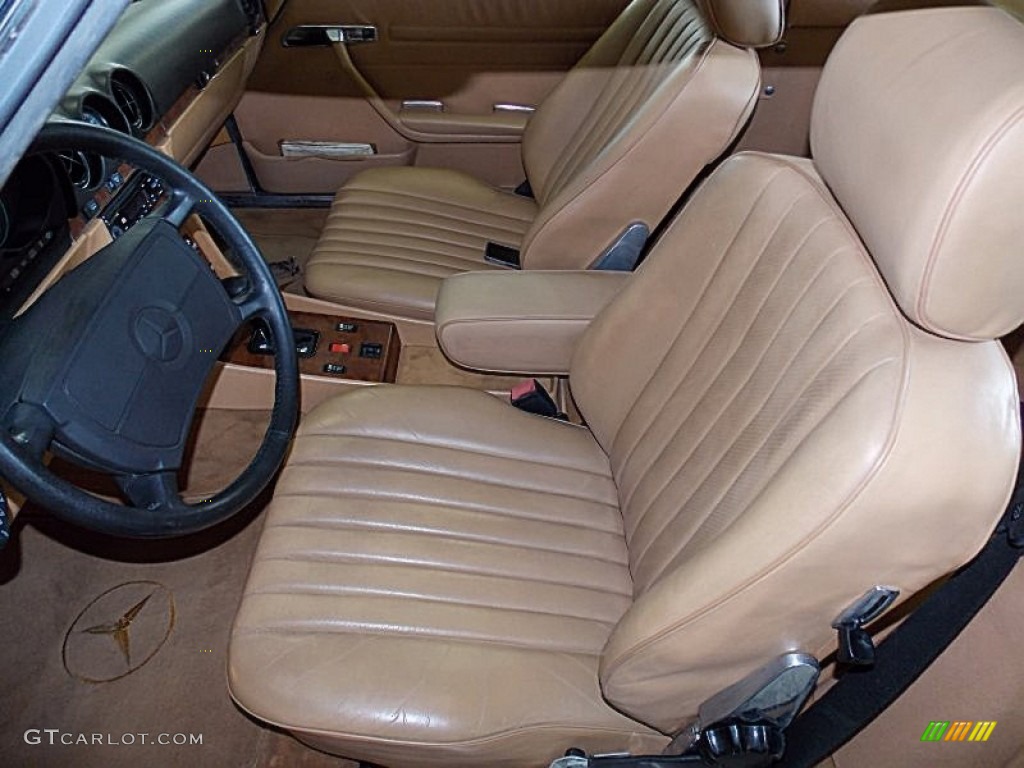 Palomino Interior 1988 Mercedes-Benz SL Class 560 SL Roadster Photo #93427652