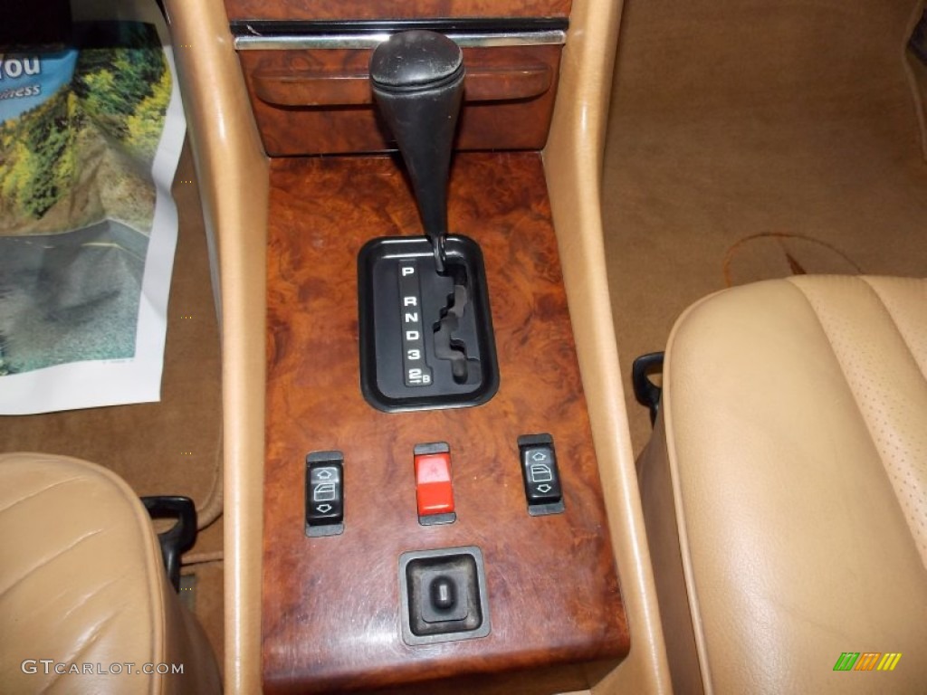 1988 Mercedes-Benz SL Class 560 SL Roadster Transmission Photos