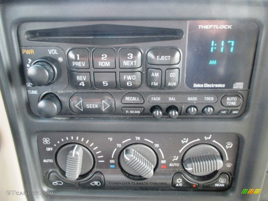 2002 Yukon XL SLT 4x4 - Onyx Black / Pewter/Shale photo #9