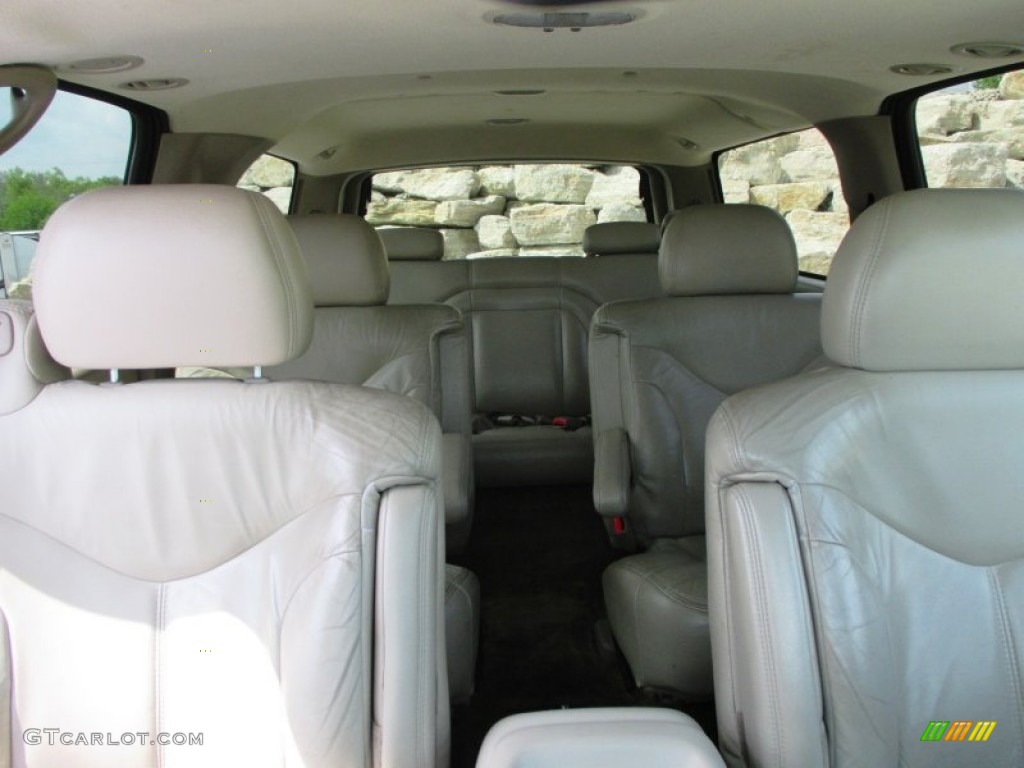 2002 Yukon XL SLT 4x4 - Onyx Black / Pewter/Shale photo #32