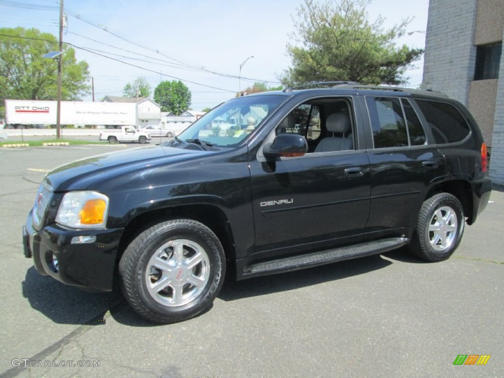 05 Gmc Envoy Denali kMusic