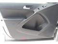 Reflex Silver Metallic - Tiguan SE Photo No. 13