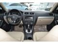 Black - Jetta SE Sedan Photo No. 5