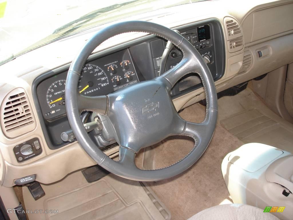 1999 Silverado 1500 LS Extended Cab 4x4 - Indigo Blue Metallic / Medium Oak photo #9