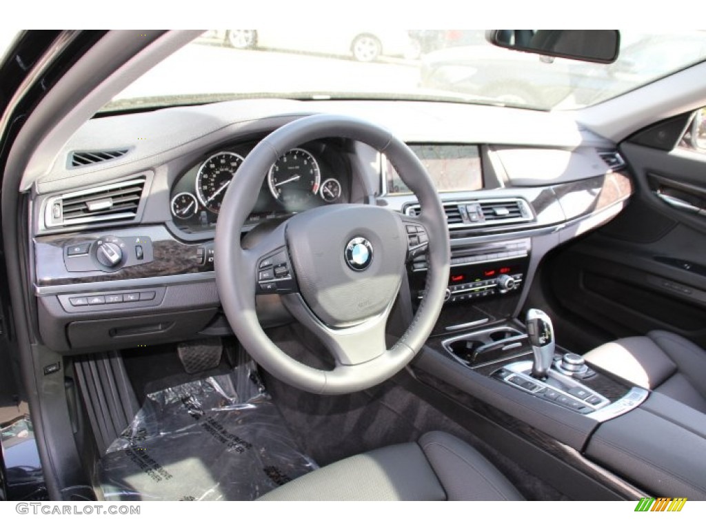 2013 7 Series 740Li xDrive Sedan - Black Sapphire Metallic / Black photo #10