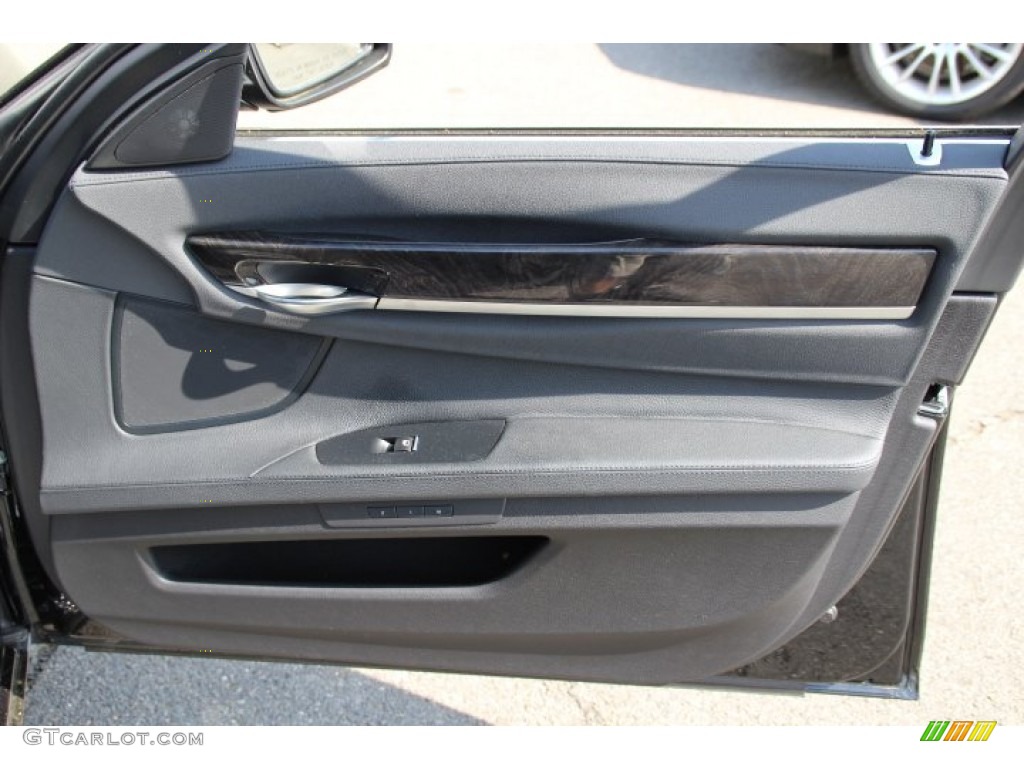 2013 7 Series 740Li xDrive Sedan - Black Sapphire Metallic / Black photo #25