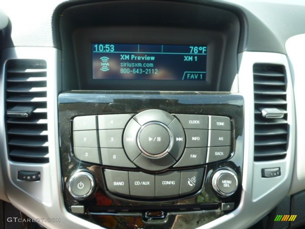 2014 Cruze LS - Atlantis Blue Metallic / Jet Black/Medium Titanium photo #17