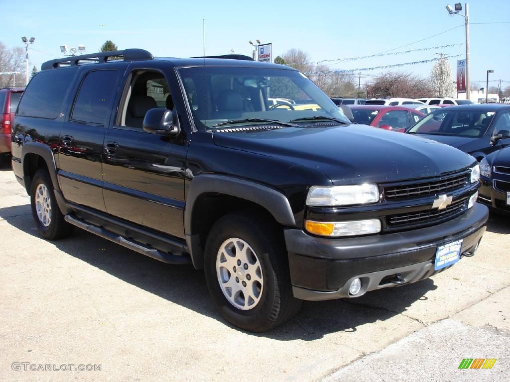 2003 Suburban 1500 Z71 4x4 - Black / Gray/Dark Charcoal photo #2