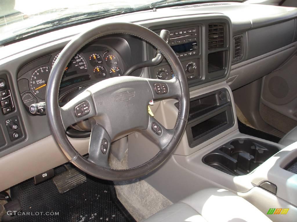 2003 Suburban 1500 Z71 4x4 - Black / Gray/Dark Charcoal photo #9