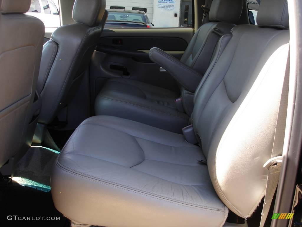 2003 Suburban 1500 Z71 4x4 - Black / Gray/Dark Charcoal photo #10