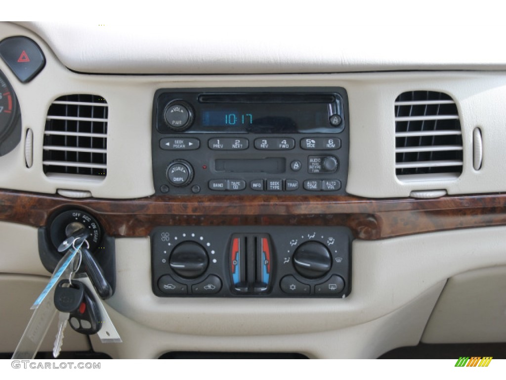 2004 Chevrolet Impala LS Controls Photos