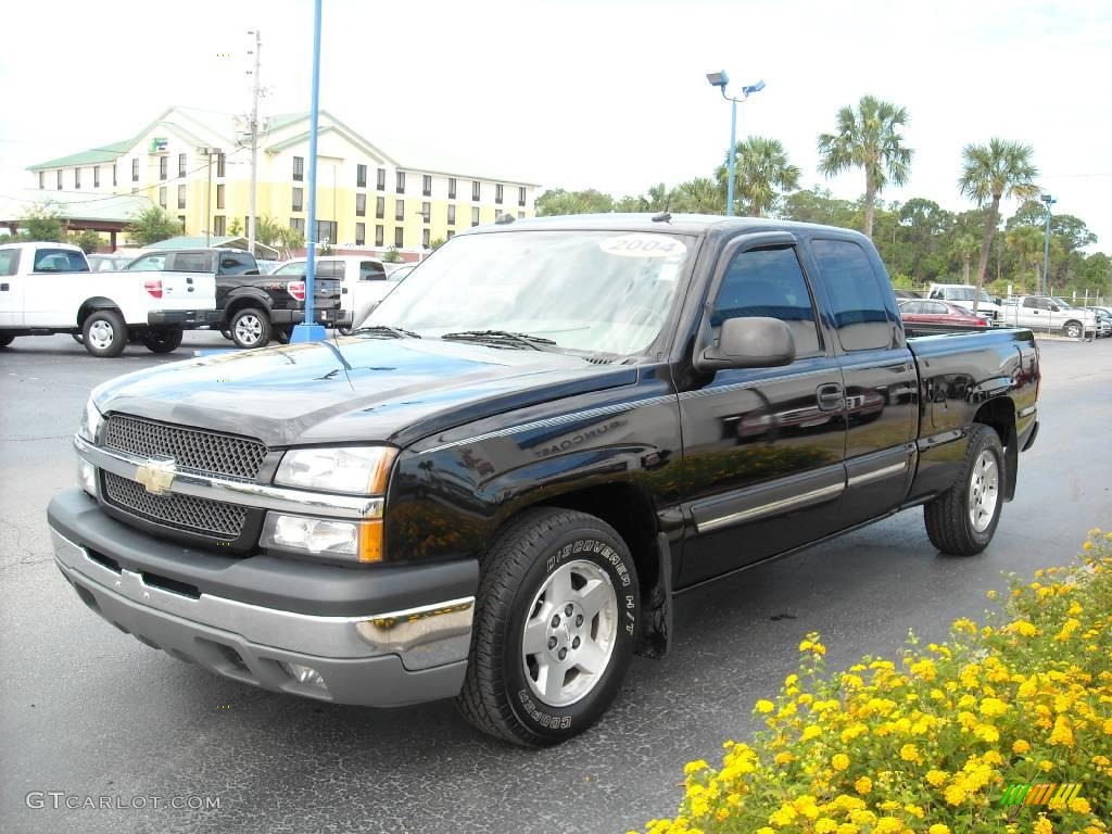 2004 Silverado 1500 LT Extended Cab - Black / Medium Gray photo #7