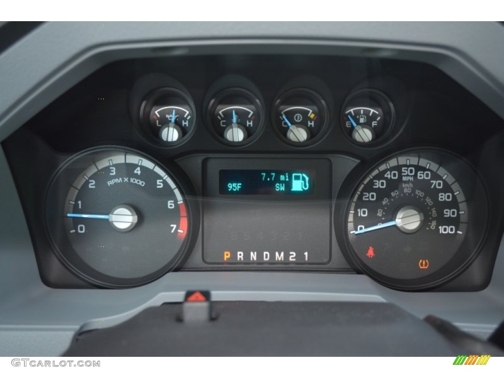 2015 F250 Super Duty XL Super Cab - Oxford White / Steel photo #14