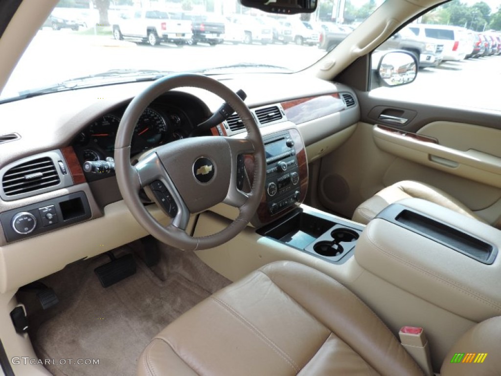 Light Cashmere/Dark Cashmere Interior 2009 Chevrolet Suburban LT Photo #93450799