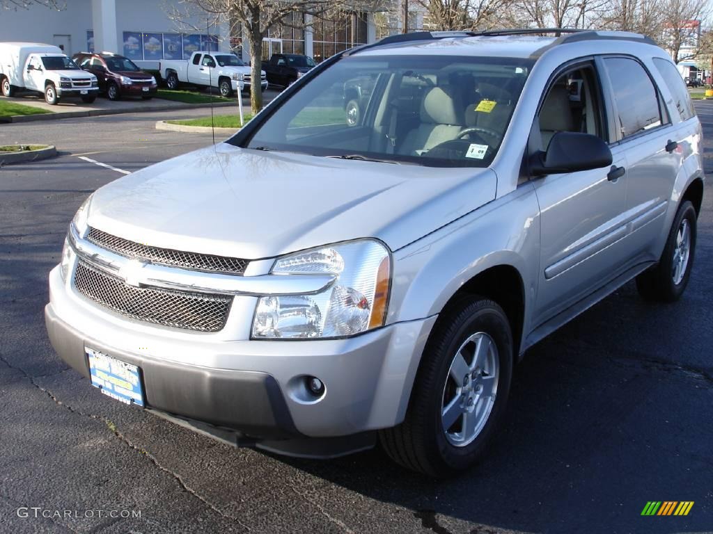2005 Equinox LS AWD - Galaxy Silver Metallic / Light Gray photo #1